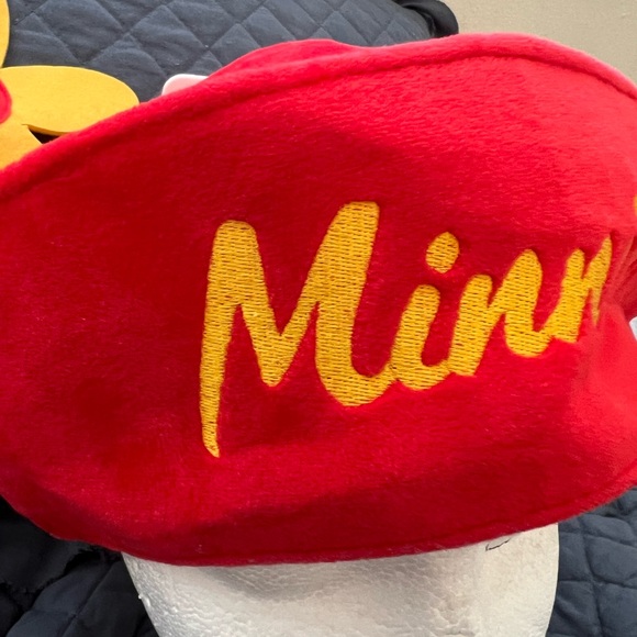 New Disney Parks Minnie Mouse Yellow Flower hat (adult) - Picture 4 of 4